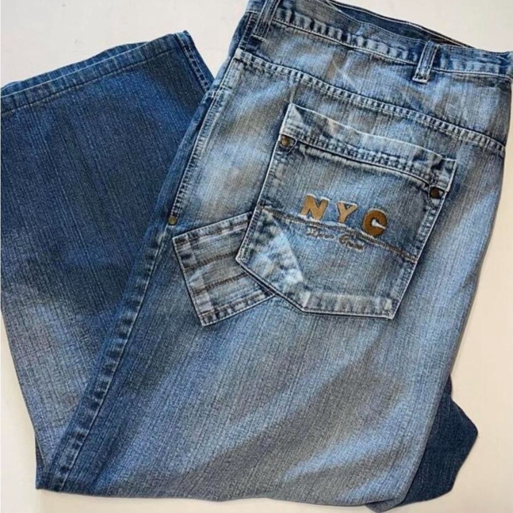 VINTAGE NYC Blue Relaxed Denim Jeans with Distressed Details